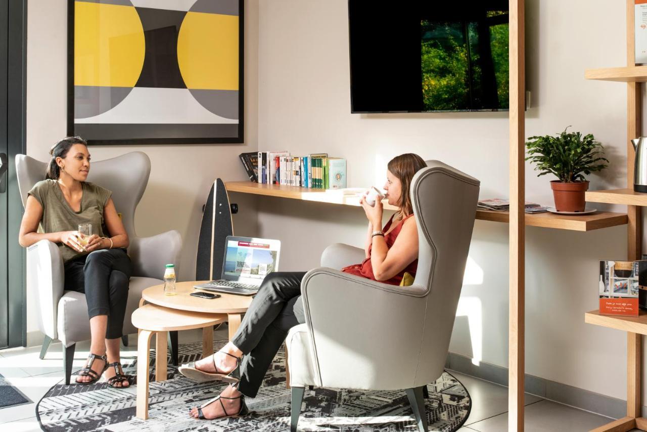 Aparthotel Adagio Access Colombes La Defense Eksteriør bilde